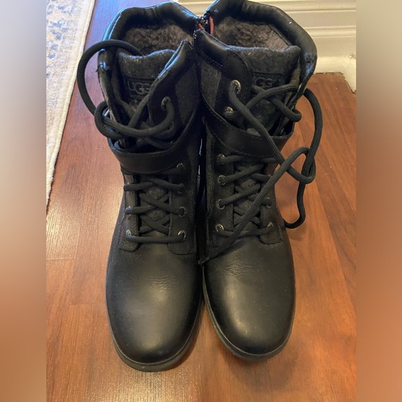 Ugg boots - Picture 3 of 11